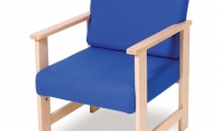 Easy chair, with arms